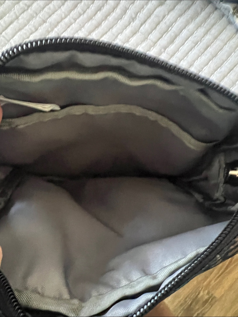 The North Face Patterned Messenger Bag in Khaki Tan Brown & Teal - Picture 4 of 7